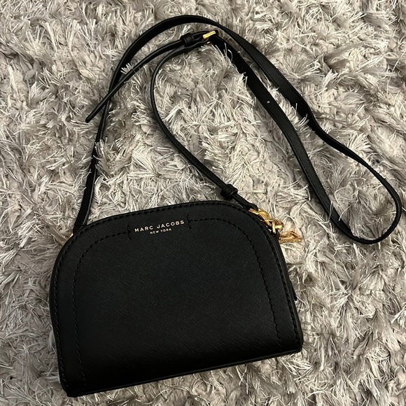 Marc Jacobs Bags Marc Jacobs Crossbody Bag Poshmark